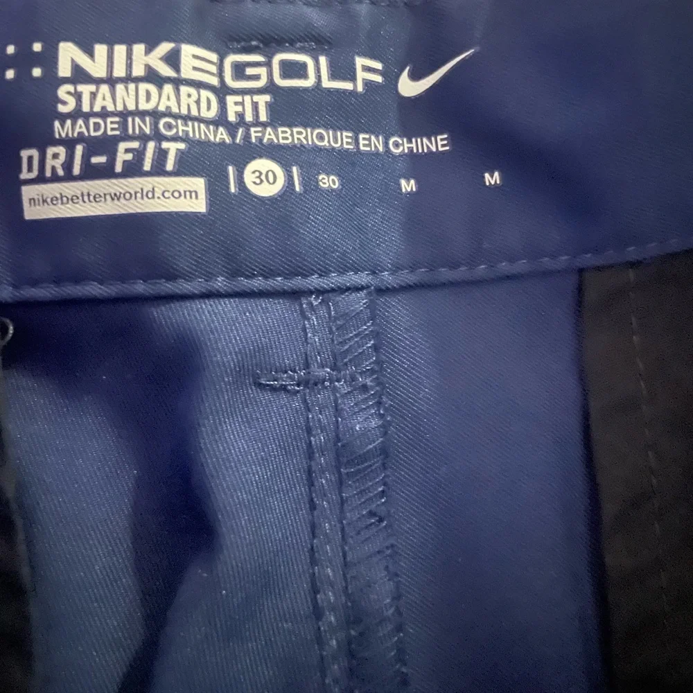 Nike Golf Casual‎ Shorts Navy Blue Long Chino Stretch CU9740-003  Men's Size 30